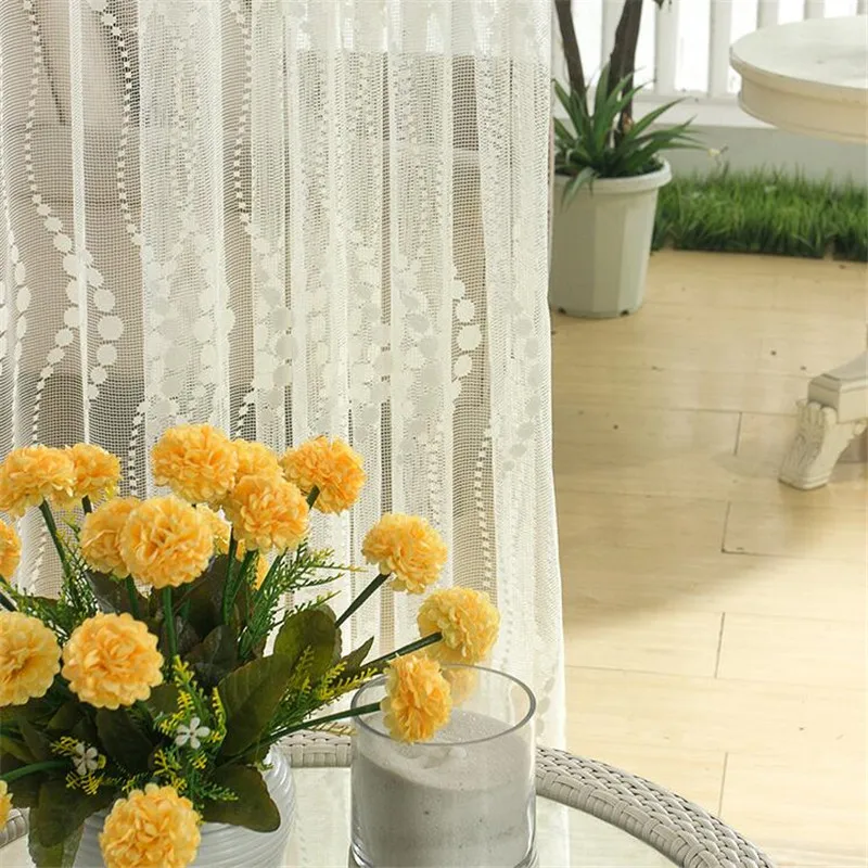 Современные короткие жаккардовые шторы из органзы белого или бежевого желтого