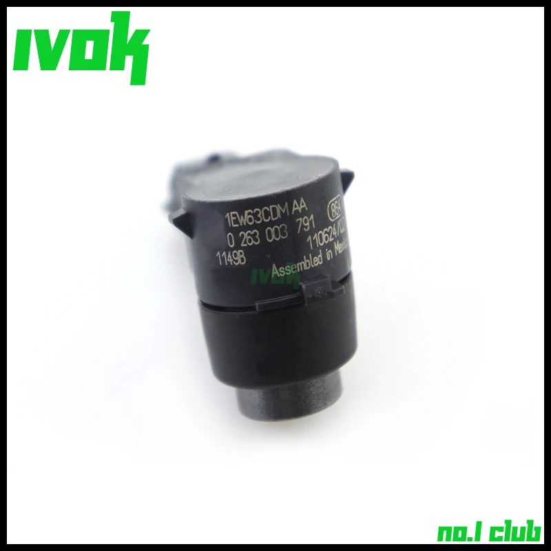 Фотопарк для Chrysler 300 Dodge Challenger Journey Grand Caravan WD75 Jeep Liberty 1EW63CDMAA 0263003791 | Автомобили и
