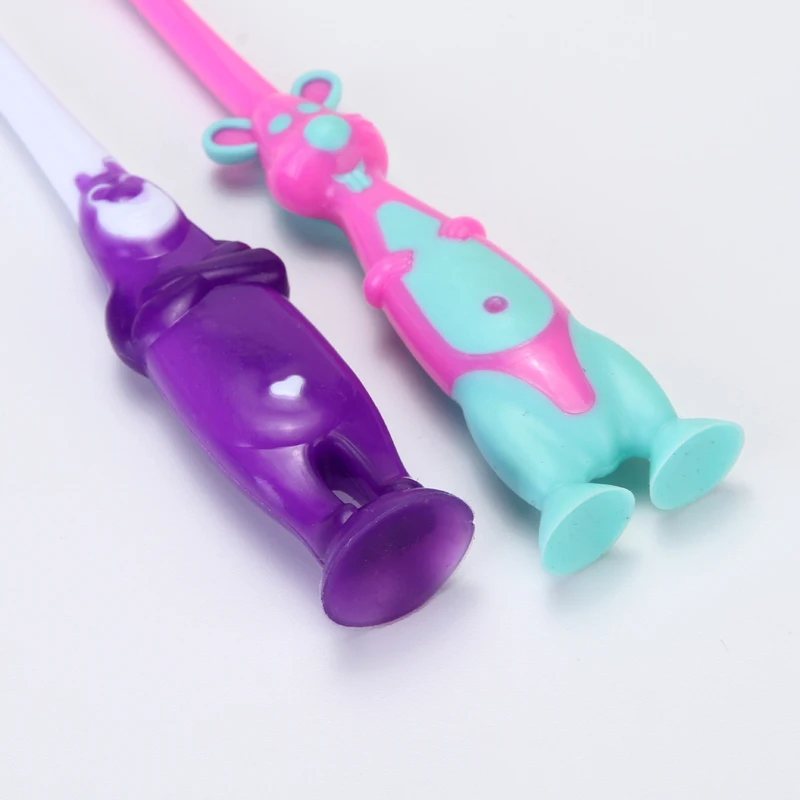 Комплект из 2 предметов с рисунком пингвина мультфильма детская зубная щетка