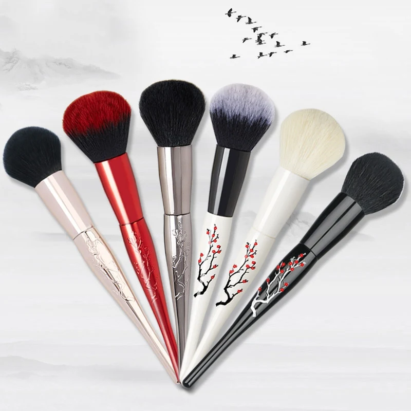 

Soft Comfortable EasyTo Use Foundation Loose Powder Brush Makeup Brush Tool
