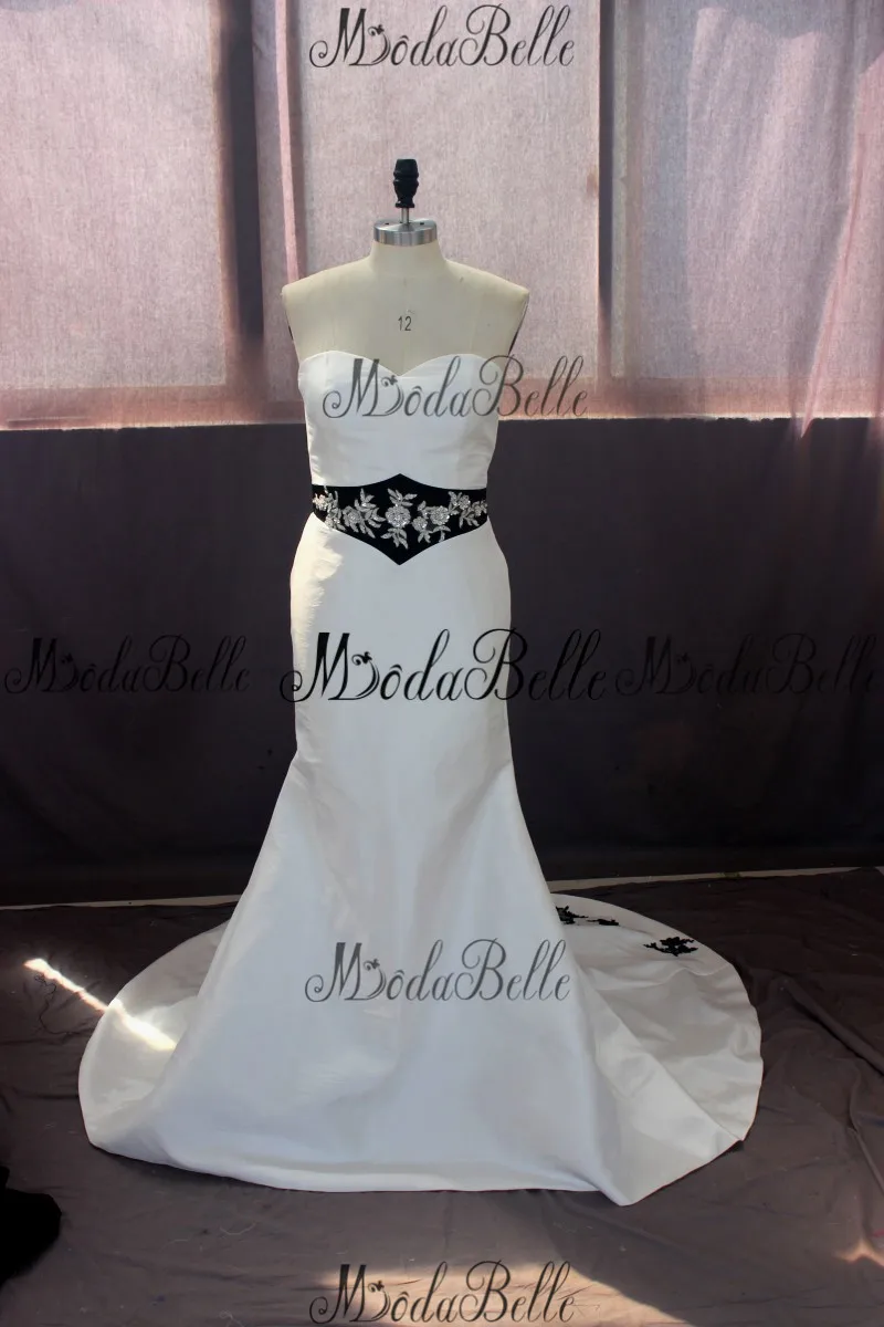 Средневековое 2017 винтажное кружевное черное белое свадебное платье с длинным