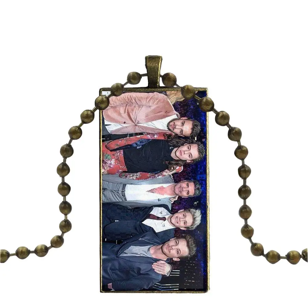 Для девочек уникальный оснастки на пластике One Direction 1d бренд бронзового цвета