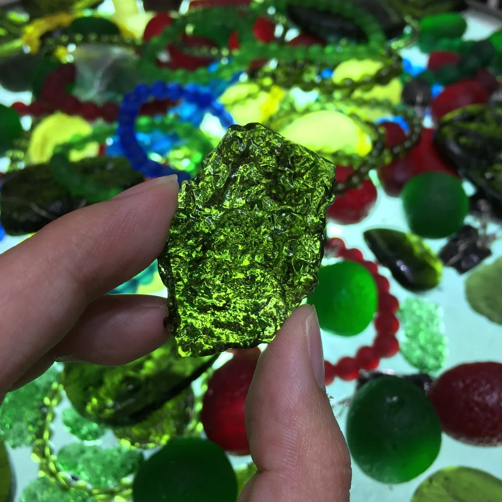 14-16 г натуральный молдавит чешский метеорит необработанный камень кристалл