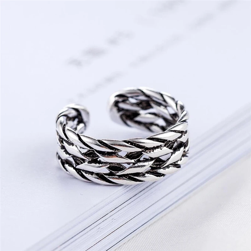 

Sole Memory Vintage Weaving Geometric Leaves Feathers Thai Silver Silver Color Female Resizable Opening Rings SRI334