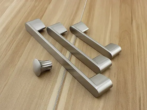 2.5'' 3.75'' 6.3'' Modern Kitchen Cabinet Door Handles Knobs Brushed Nickel Drawer Pull Handle Dresser Knob Cupboard Hardware