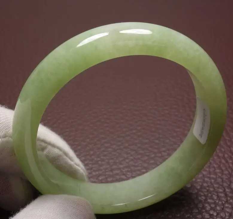 

57.5mm Certified Grade A 100% Natural Green Jadeite Jade Bracelet Bangle