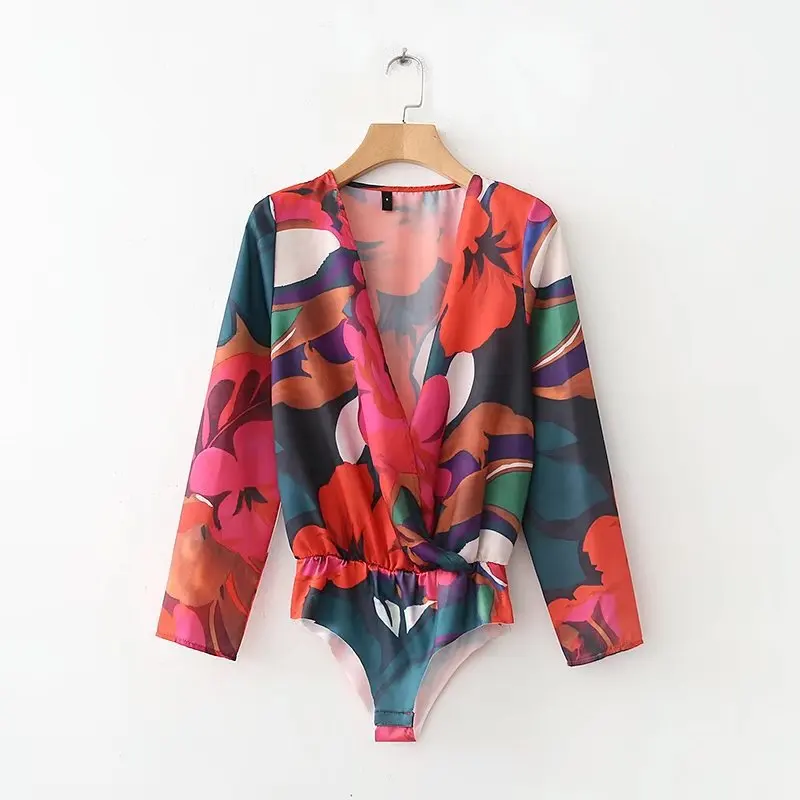 Женский комбинезон с v образным вырезом и цветочным узором эластичной резинкой