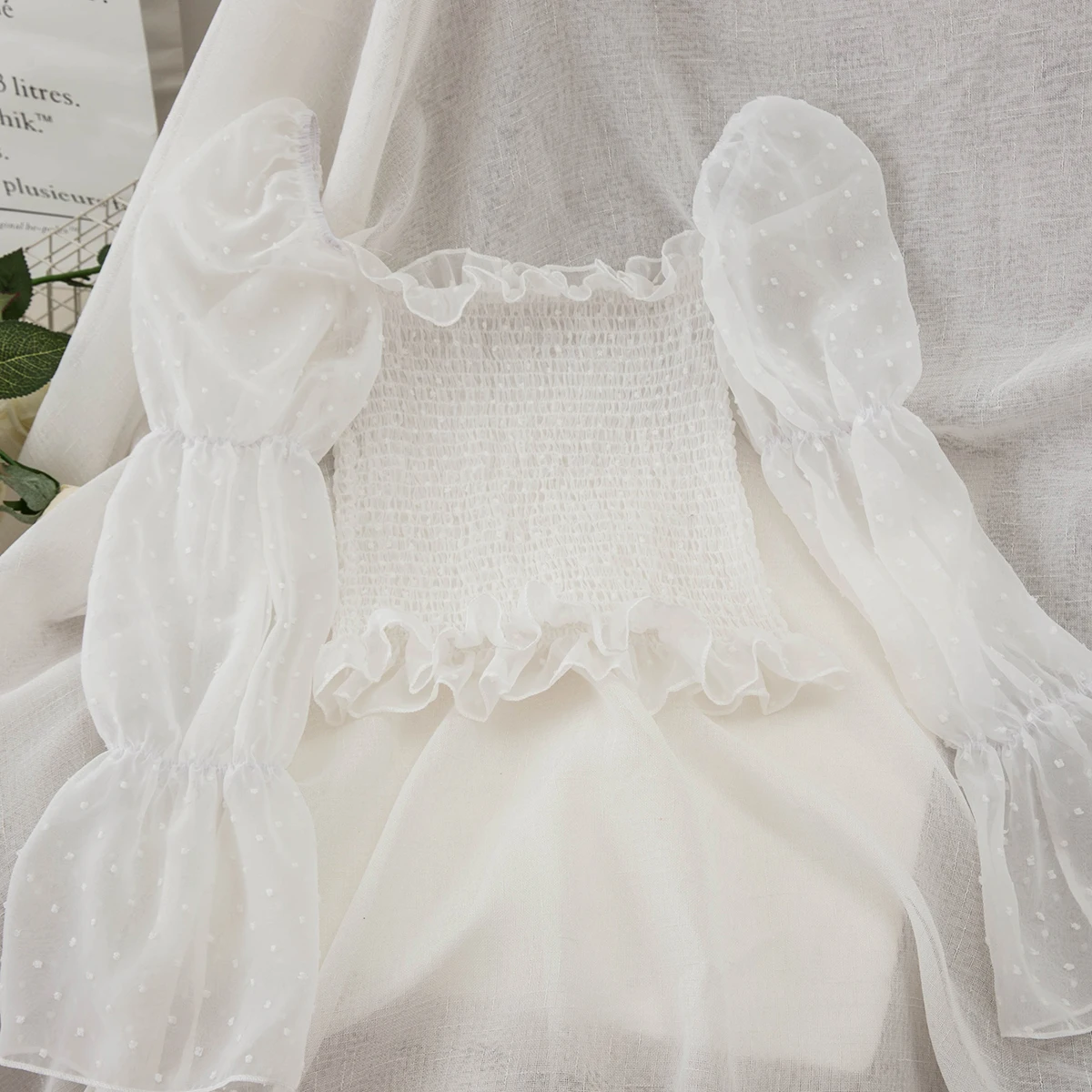 white Новинка, летняя шифоновая женская блузка и рубашки, одноцветная, с пышными рукавами, сексуальная, с вырезом лодочкой, тонкая женская рубашка, верхняя одежда, пальто, топы 0,075 - Цвет: white