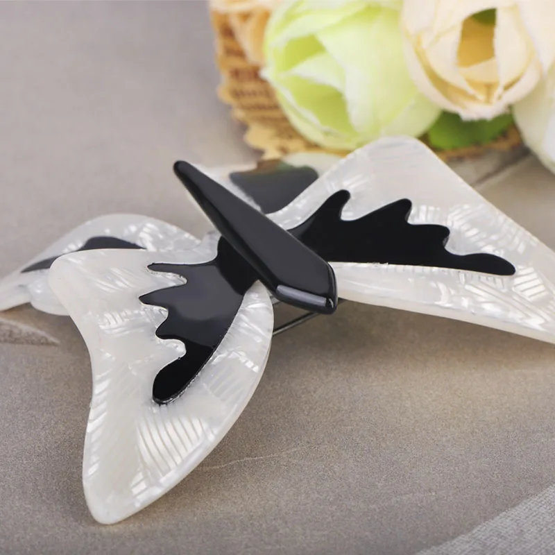 Женская акриловая брошка Blucome белая в форме бабочки для банкета на каждый день