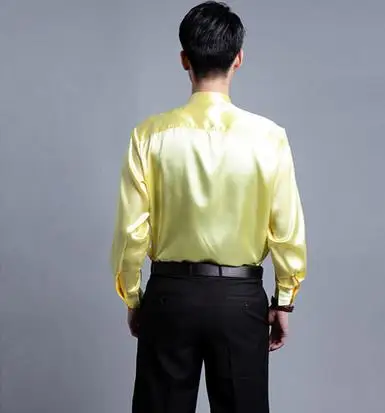 Мужская рубашка с длинным рукавом белая воланом и воротником-стойкой одежда для