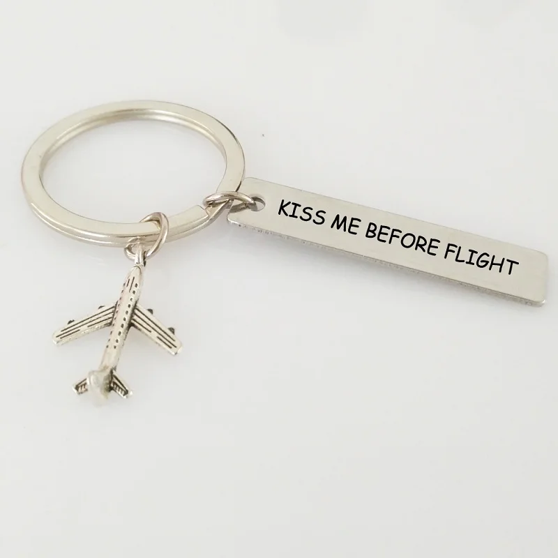 Брелок с гравировкой Kiss Me Before Flight|Индивидуальные Брелоки| |