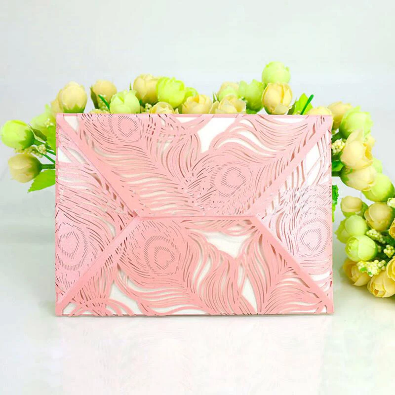 50 штук упак. лазерная резка павлиньих перьев на день рождения свадебные