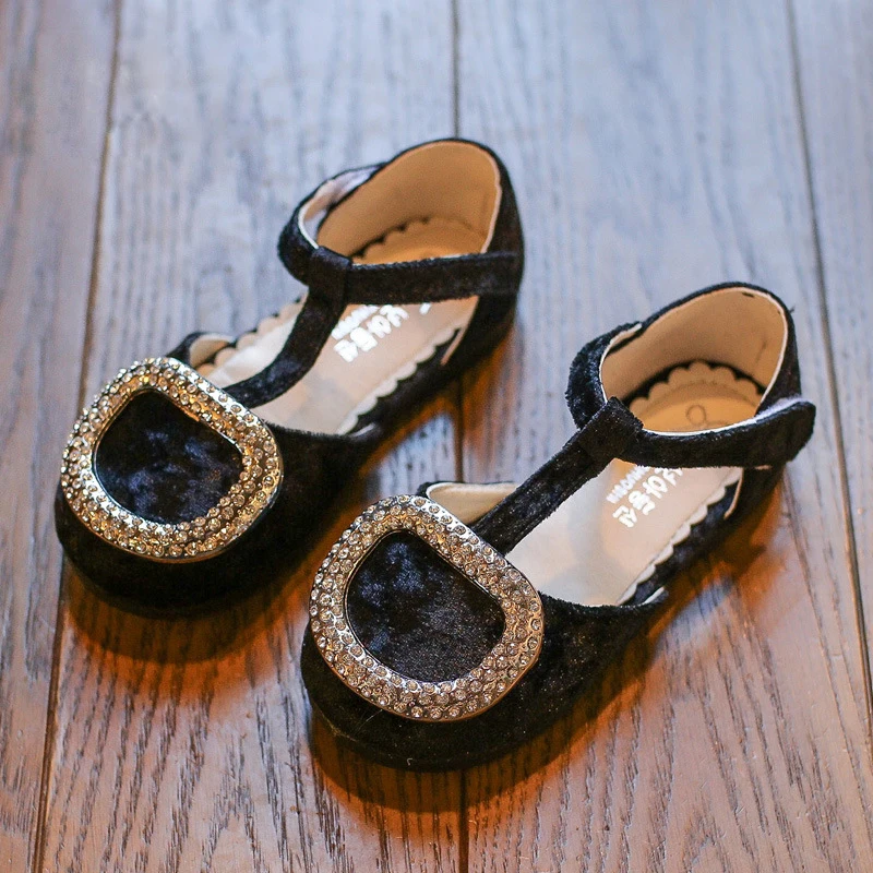 Детская обувь модная кожаная для девочек на весну 2020 замшевые сандалии плоской