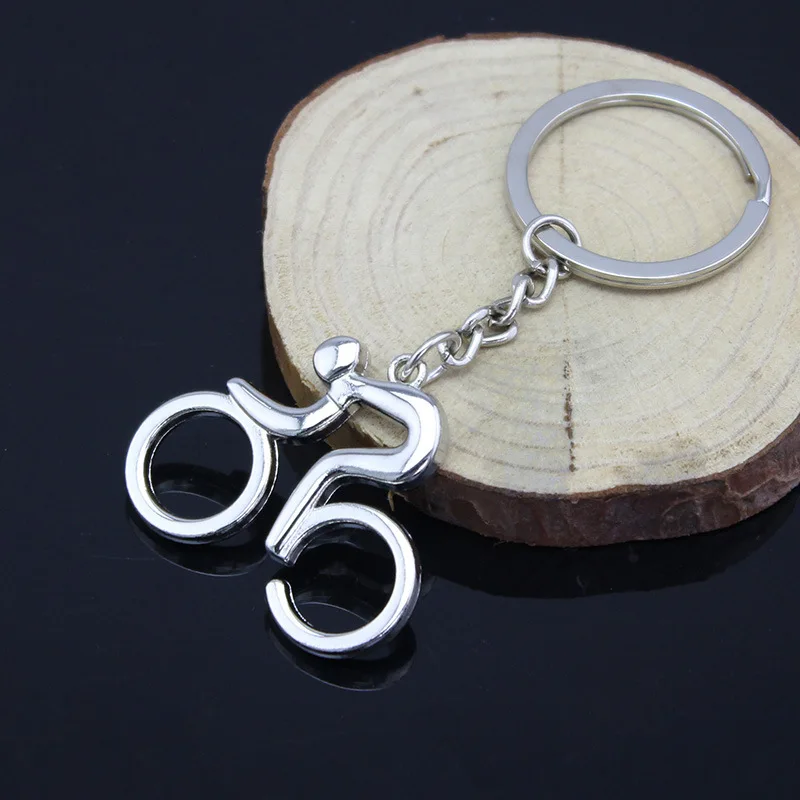 Крутой металлический брелок для ключей с посеребренным покрытием 2020 пробы