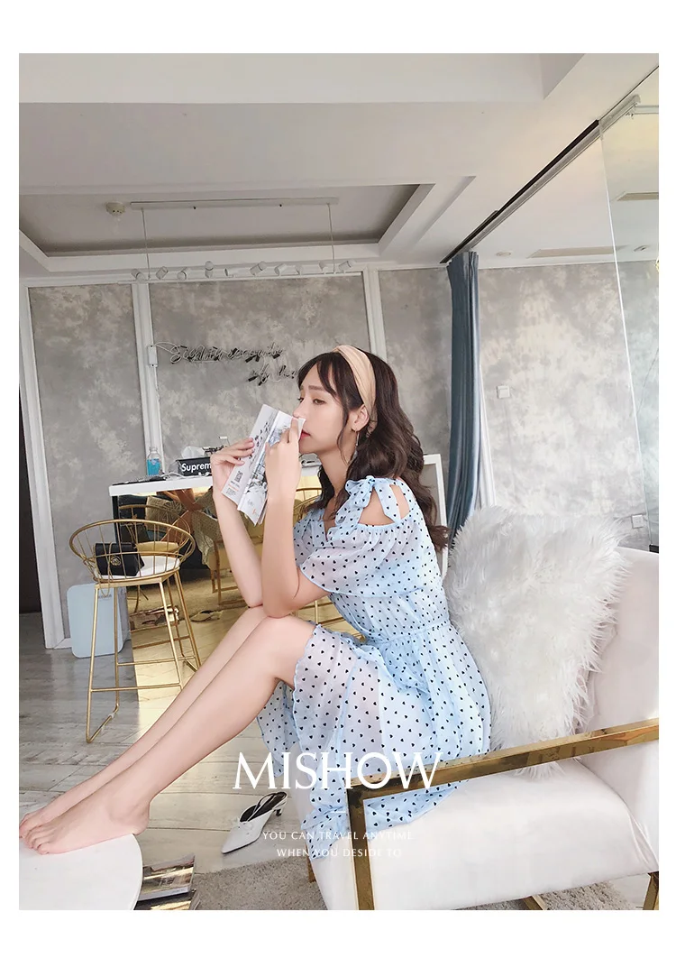 Mishow Легкие шифоновые мини-платья с открытыми плечами MX18B1272