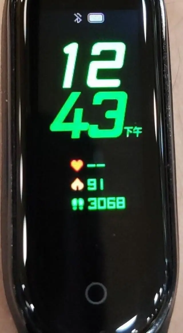 Браслет Xiaomi Mi Band 4 умный фитнес браслет с Bluetooth 5.0 цветным экраном и пульсометром 135
