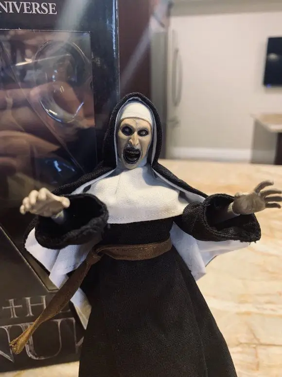 NECA the Conjuring Universe монашка фигурки суставов подвижная модель игрушки