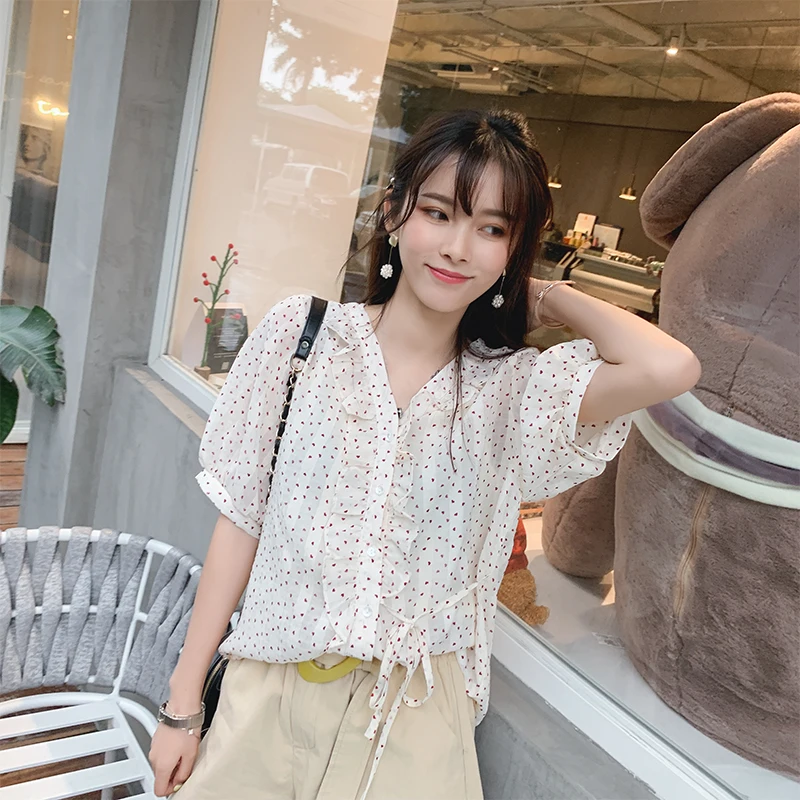 Женская блузка Mishow летняя повседневная шифоновая с воланами в горошек рукавом