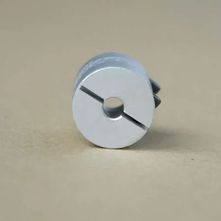 

Flexible Clamping Coupler 8mm Shaft to 8mm w/ clamping screws
