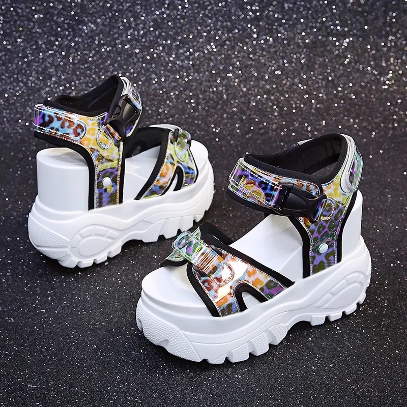 2019 Модные женские босоножки на высоком каблуке летние кроссовки танкетке и