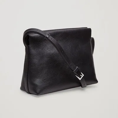 Сумка на плечо женская с цепочкой большая роскошная дизайнерская сумочка мешок