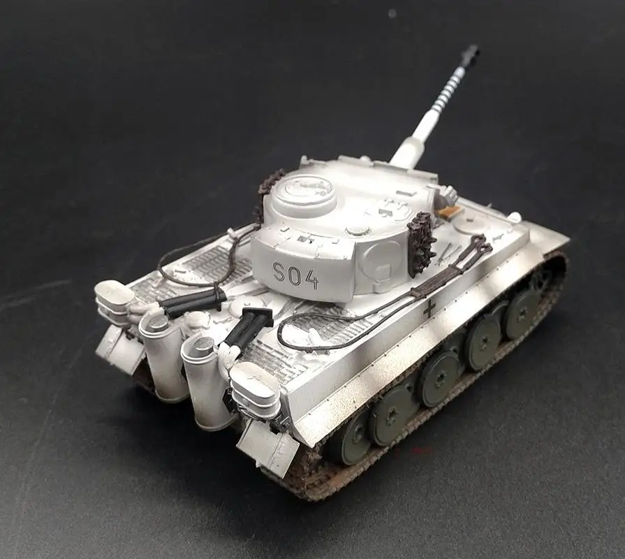 Вторую мировую войну Пособия по немецкому языку тигр я SS 101 Wittmann Ограниченная серия бак 1: 72 не литья под давлением easy model