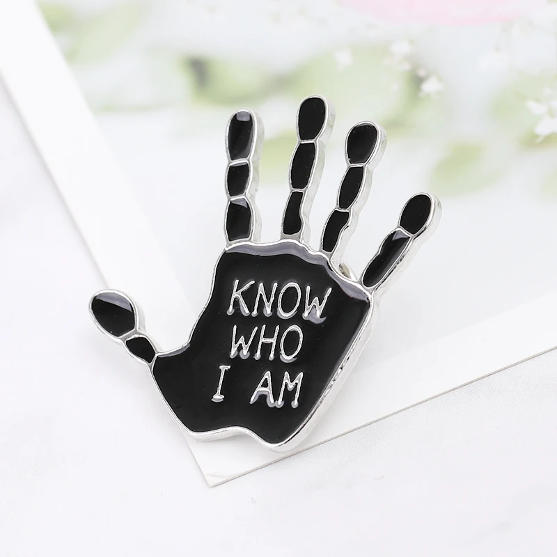 left hand pins and brooches black enamel Lapel Pin badge know who i am Brooch Simulation skull broches dream remind | Украшения и