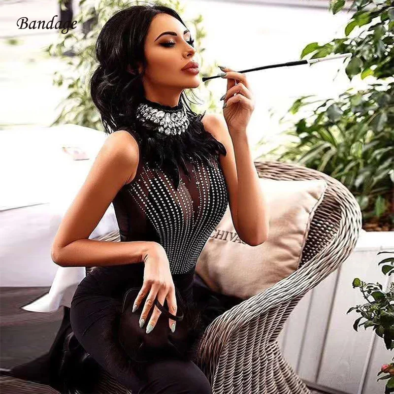 Женский Длинный комбинезон с перьями черный облегающий без рукавов бусинами