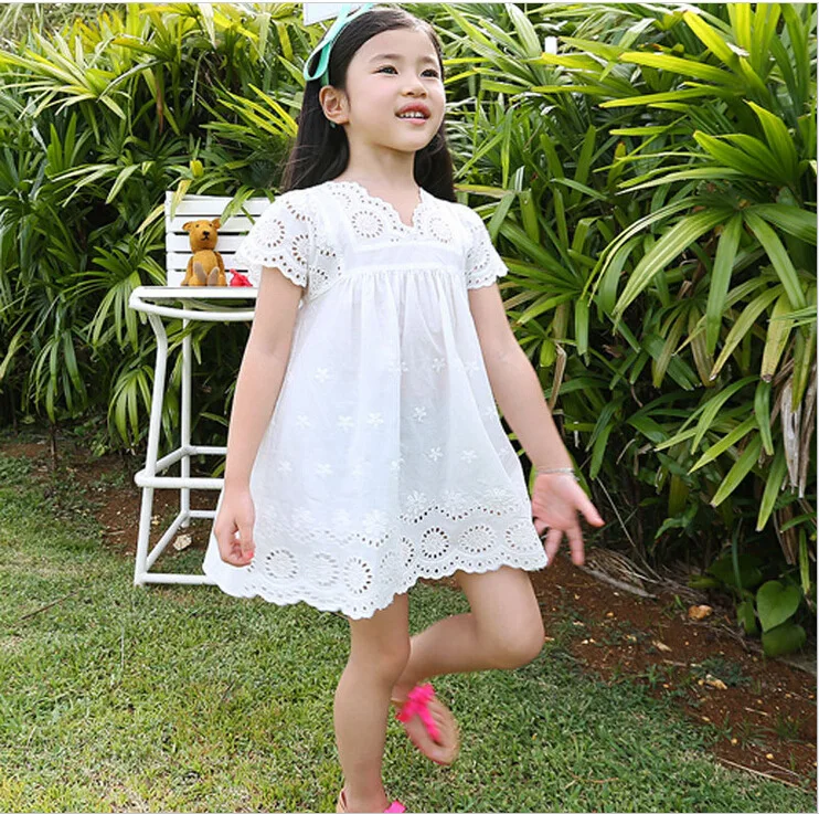 

Girl Short Sleeve Dress 3-8 Year Old Girl's Cotton Hollowed Embroidered Sleeve Dress Children's Clothing