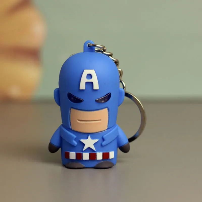 2 Забавные Super hero светодиодный брелок Для женщин подвесной светильник ПВХ hero брелок для ключей для Косплэй подарок игрушки брелки - Цвет: 2