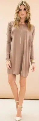 Женское платье-туника с длинным рукавом глубоким круглым вырезом | Женская
