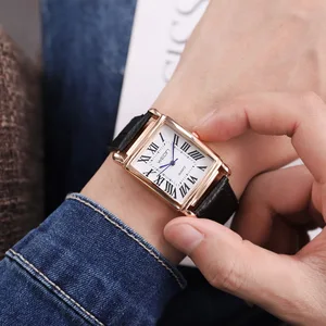 Модные 2018 новые Брендовые женские наручные часы с ремешком из искусственной кожи Популярные Стильные кварцевые часы Повседневный подарок для девушки уникальный дизайн