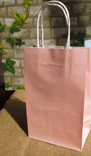 No4 Light Pink Классика! 10 цветов s(30 шт./лот) в горошек бумажный пакет с ручками, конфетный вечерние партии пользу мешок вечерние партии бумажный подарочный пакет 21x13x8 см - Цвет: No4 Light Pink