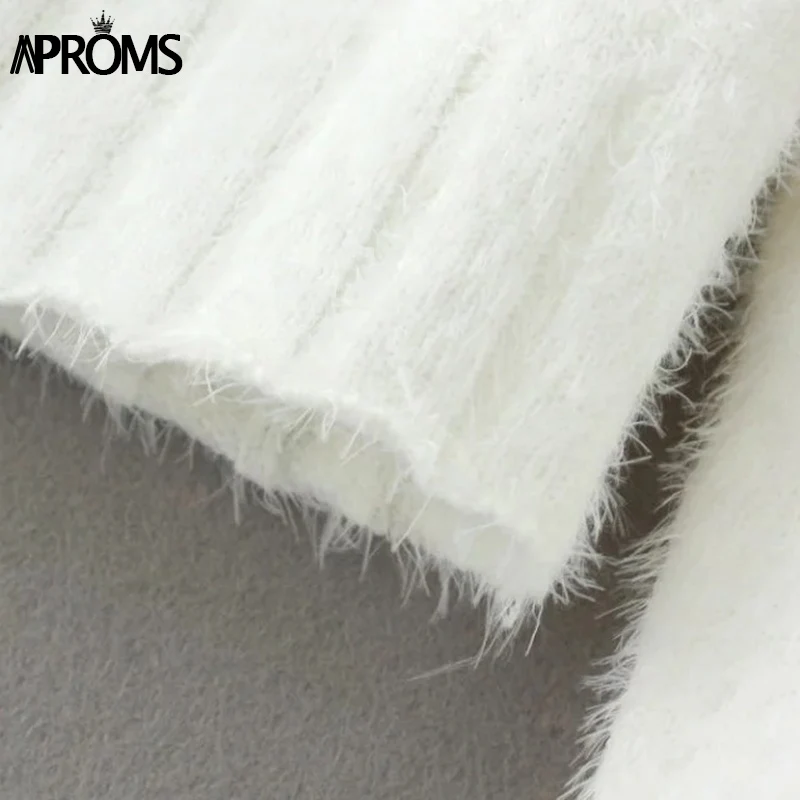 Aproms Глубокий V вязаный из мохера укороченный свитер Для женщин зимний белый длинный рукав; пуговицы кардиган женский вязать крючком джемпер, топ