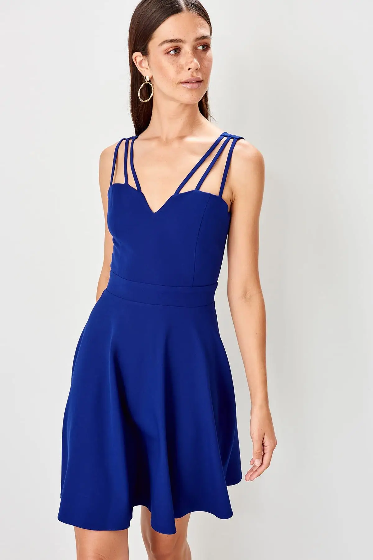Trendyol Saks асимметричное платье TPRSS19FZ0401|Женские платья| |