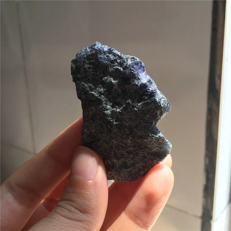 3 шт. Редкие натуральные камни и минералы голубой шпинель необработанные