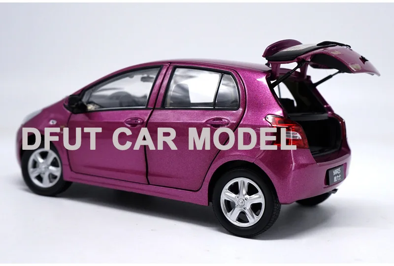 Литые под давлением колеса из 1:18 сплава игрушка YARIS модель автомобиля Детские игрушечные машинки оригинальные авторизованные подлинные детские игрушки