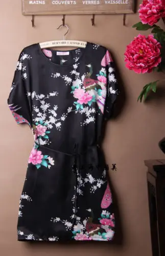 different Rose Шелковый атлас для свадьбы, невесты, подружки невесты халат цветочный халат Короткое Кимоно ночной халат для женщин один размер подходит - Цвет: different Rose