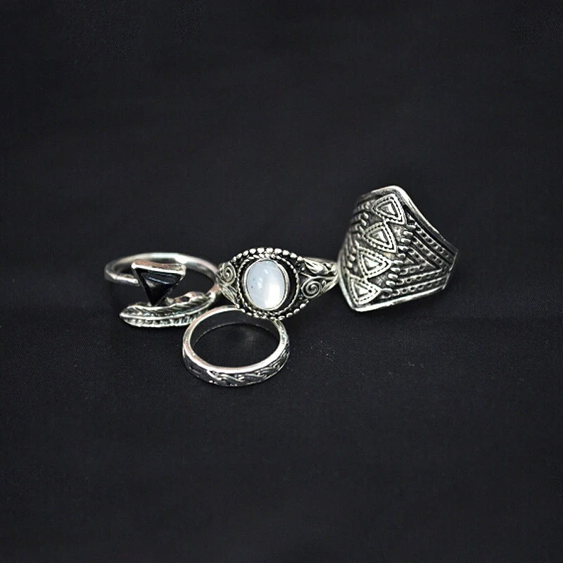 Набор женских колец в стиле ретро с листьями круглыми треугольными кристаллами