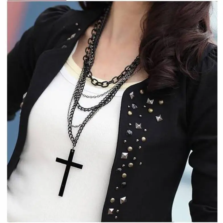 Супер модные крутые женские костюмы с длинным рукавом маленький жакет