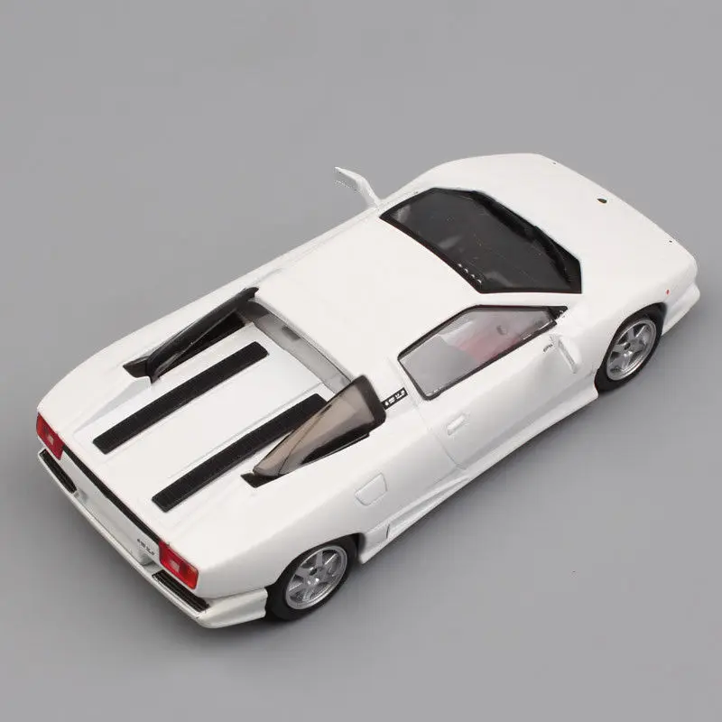 Редкая Классическая литая Игрушечная модель в масштабе 1:43 Lambor ghini P140 1998