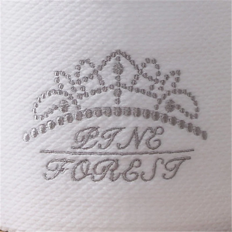 Банное полотенце из чистого хлопка с короной для пятизвездочных отелей и клубов