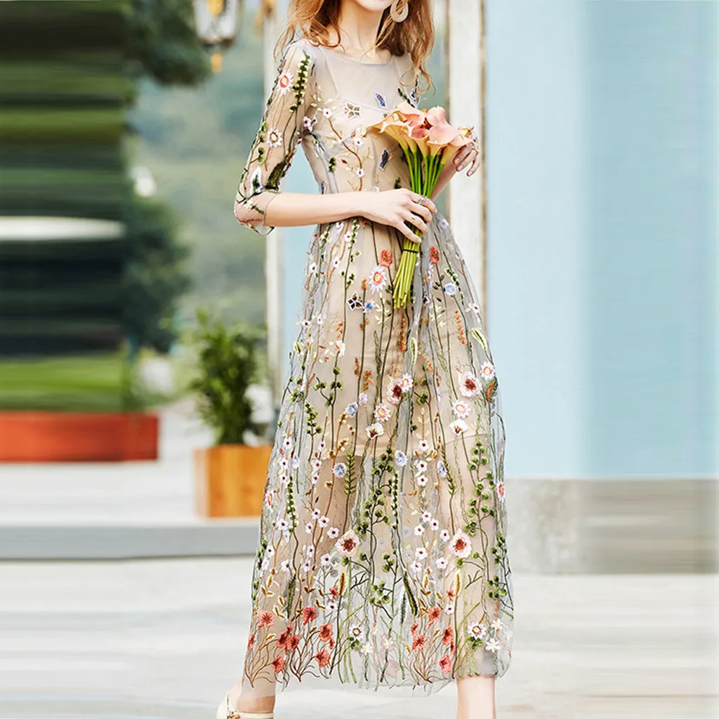 Летнее сексуальное платье 2019 модные платья с вышивкой короткие рукава