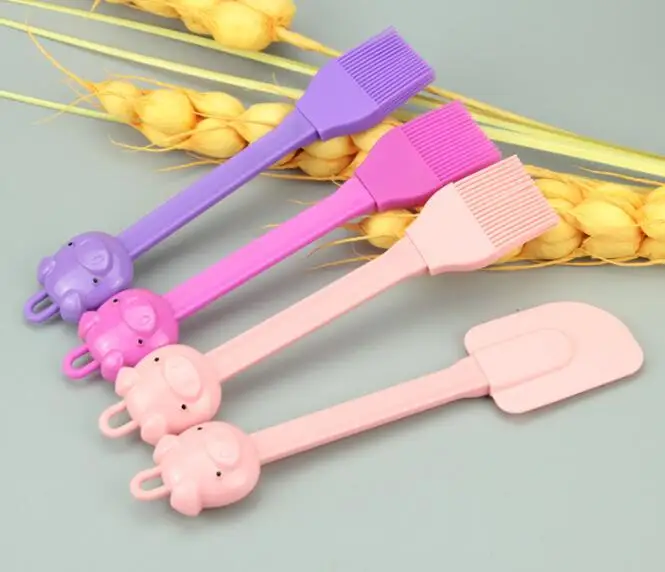 

1PC Pig Shape Silicone Spatula Scraper Brush Espatula with PP Handle for DIY Home Kitchen Pastry Tools NE 007