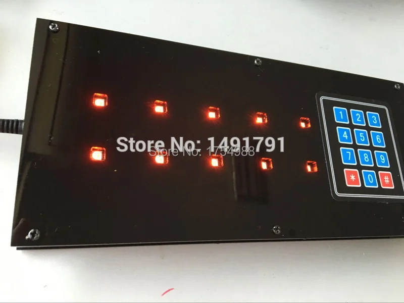 Takagism игра реальная жизнь номер побега синие диоды панель память командная работа