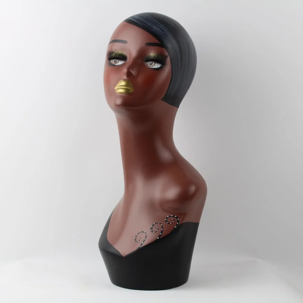 Женский манекен из стекловолокна с черной тканью темной кожи для демонстрации и