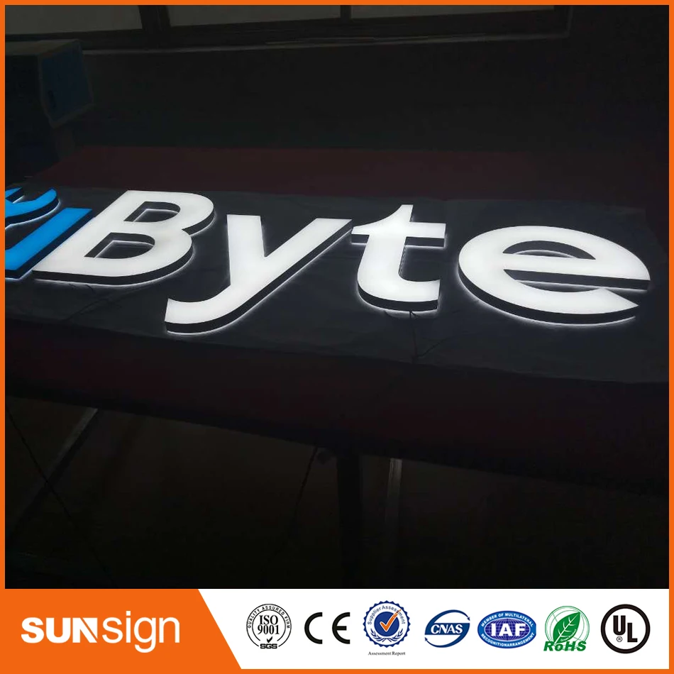 Hign quality acrylic face Lighting Letters sign for outdoor