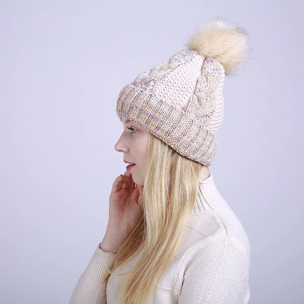 Женская теплая вязаная спортивная зимняя шапка с помпоном для волос походная
