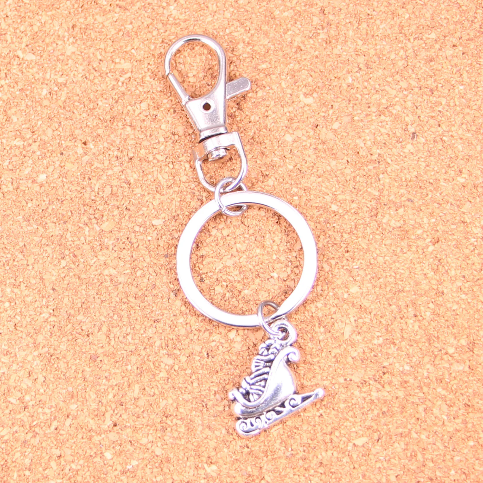 Зимние ботинки искусственный кошелек автомобильный брелок для ключей сумка