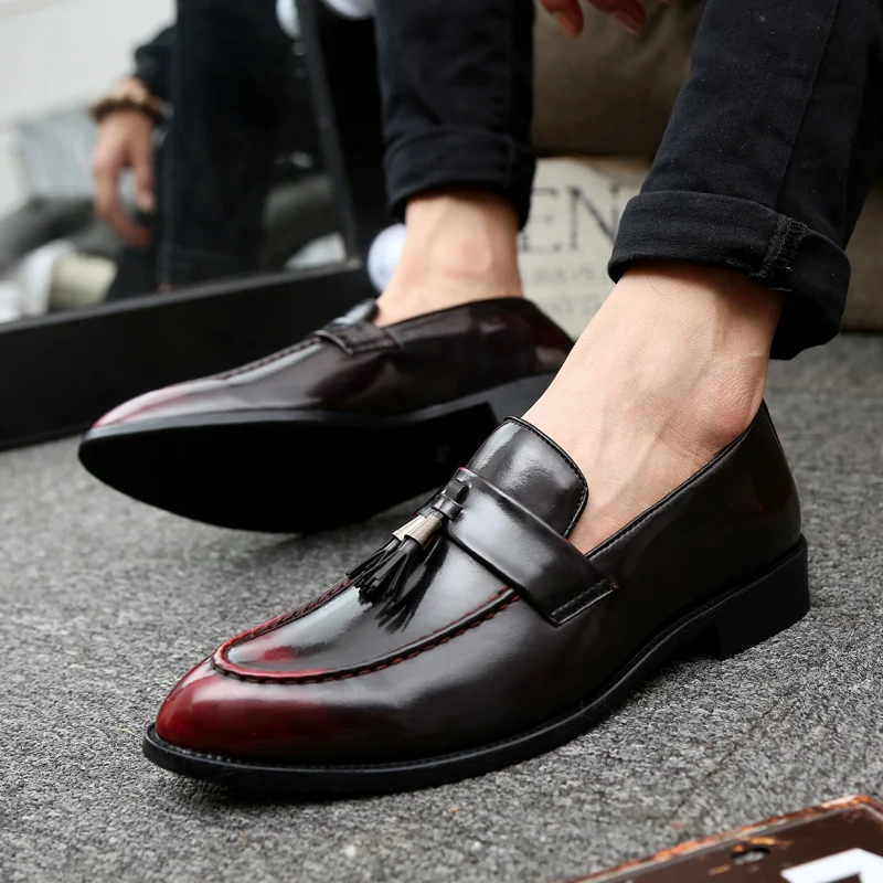 WOLF WHO Classic Men Shoes Breathable Comfortable Men Loafers Luxury Brand Men Dress Shoes For Wedding Dating Men's Flats X-199